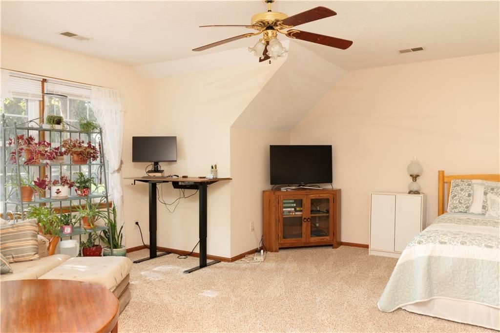 Photo 21 of 23 - 15800 W 125th Terrace, Olathe, KS 66062