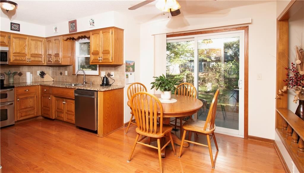 Photo 6 of 23 - 15800 W 125th Terrace, Olathe, KS 66062