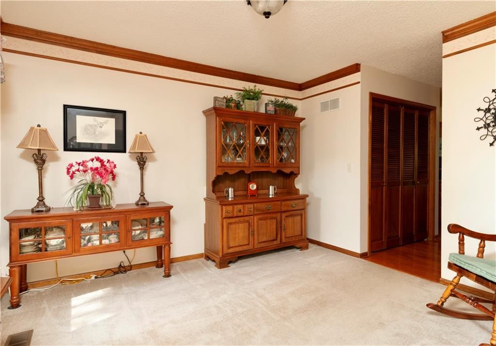Photo 8 of 23 - 15800 W 125th Terrace, Olathe, KS 66062
