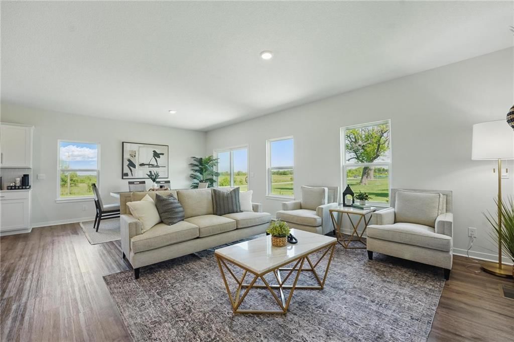 702 Fallen Leaf Drive, Belton, MO