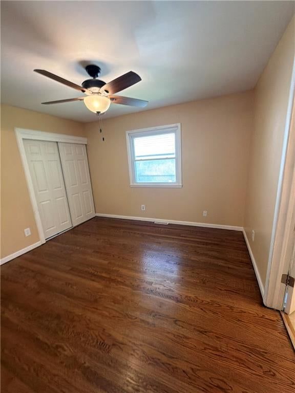 Photo 12 of 21 - 602 W 101st Street, Kansas City, MO 64114