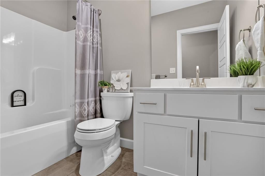 Photo 33 of 45 - 21421 E 32nd Terrace S, Independence, MO 64057
