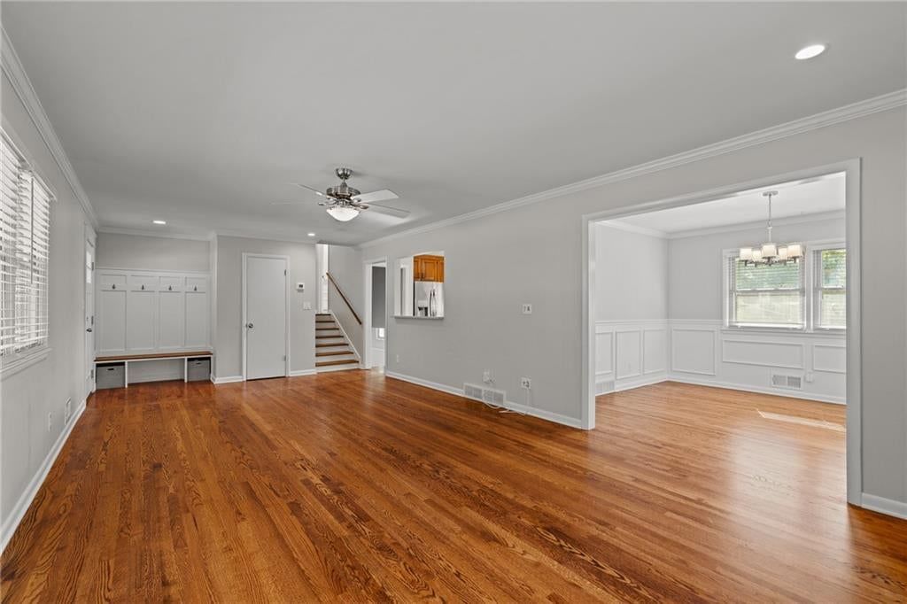 10315 W 69th Street, Shawnee, KS: listing photo 3
