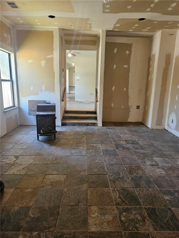 Photo 13 of 42 - 11303 E Sheley Road, Independence, MO 64052
