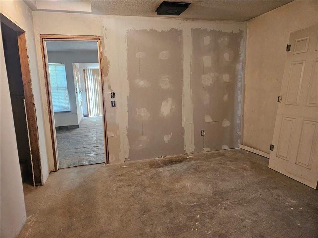 Photo 33 of 42 - 11303 E Sheley Road, Independence, MO 64052