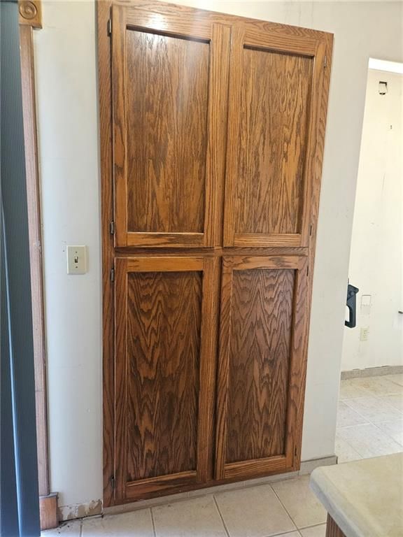 Photo 9 of 42 - 11303 E Sheley Road, Independence, MO 64052