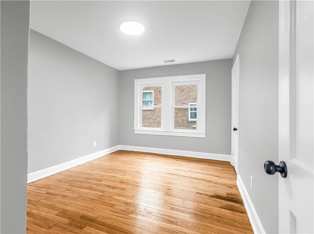 Photo 17 of 25 - 710 N 17th Street, Kansas City, KS 66102