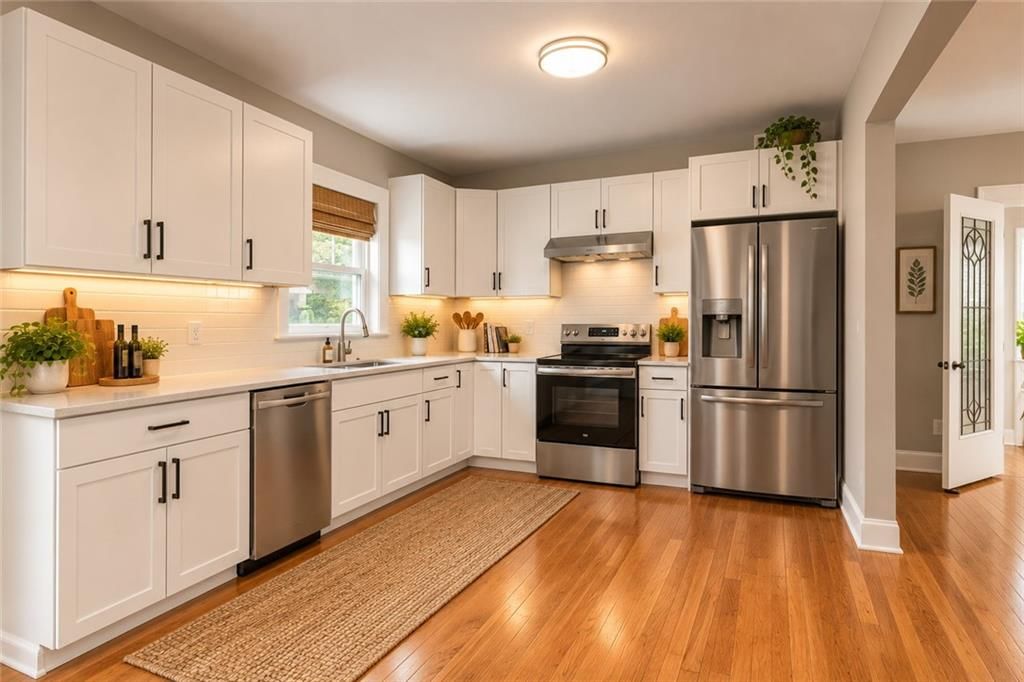 Photo 12 of 25 - 710 N 17th Street, Kansas City, KS 66102