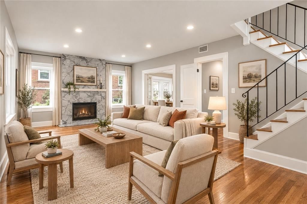 Photo 4 of 25 - 710 N 17th Street, Kansas City, KS 66102