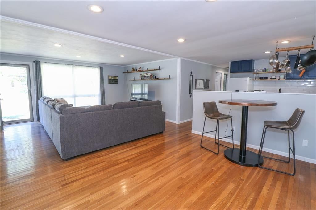 Photo 5: open floor plan, 6001 N Tracy Avenue, Kansas City, MO 64118