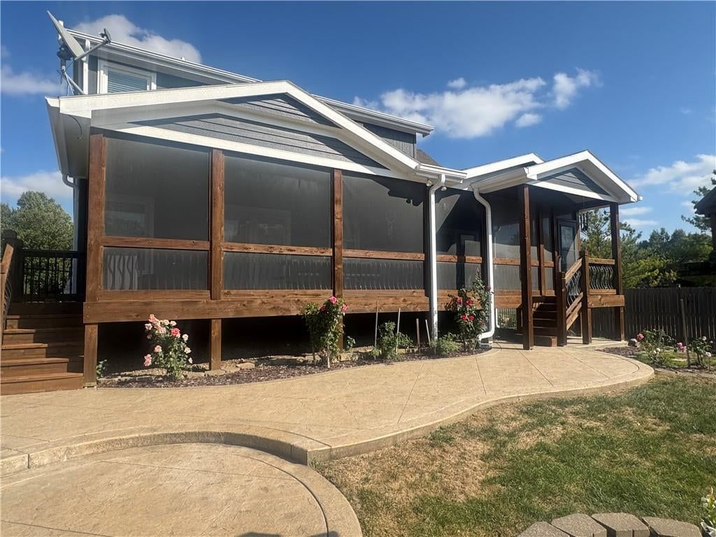 Photo 5 of 5 - 12332 S Clinton Street, Olathe, KS 66061