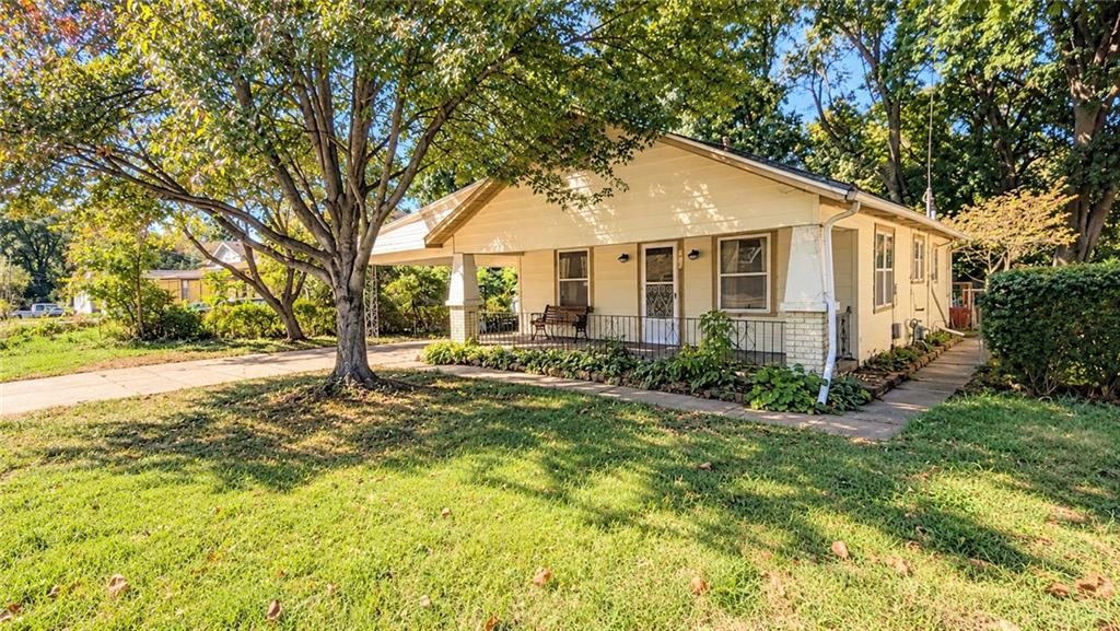 1820 S 22nd Street, Kansas City, KS: listing photo 3