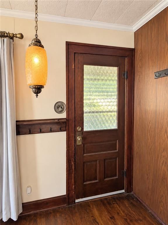 Photo 8 of 49 - 1820 S 22nd Street, Kansas City, KS 66106