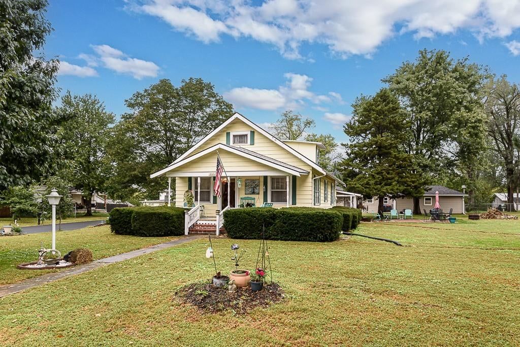 15552 Ripley Street, Basehor, KS