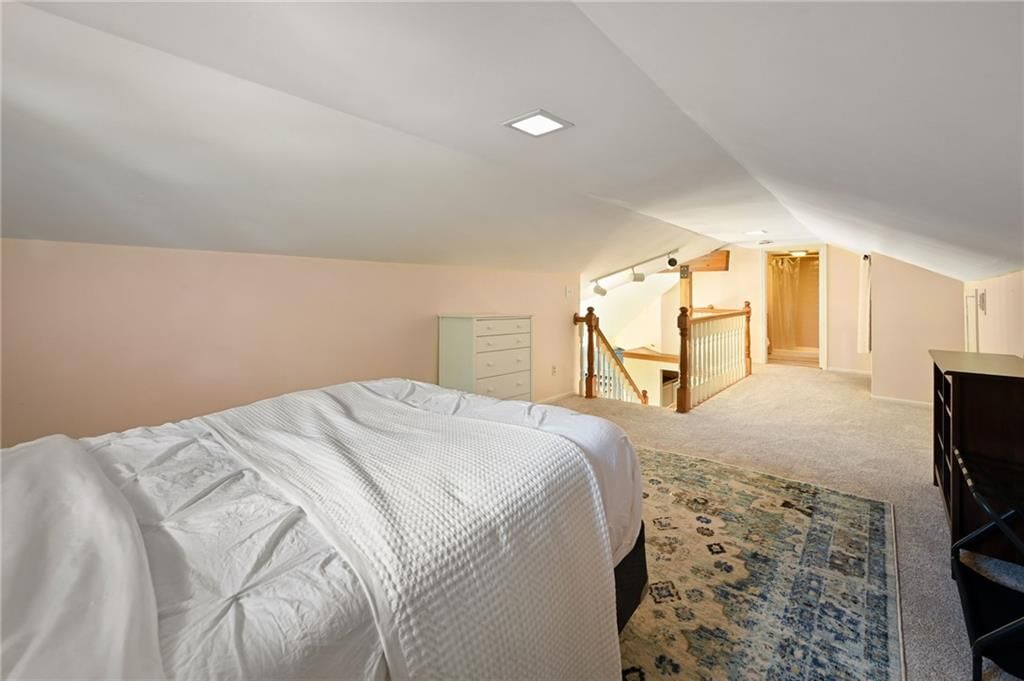 Photo 23 of 29 - 7444 Mercier Street, Kansas City, MO 64114