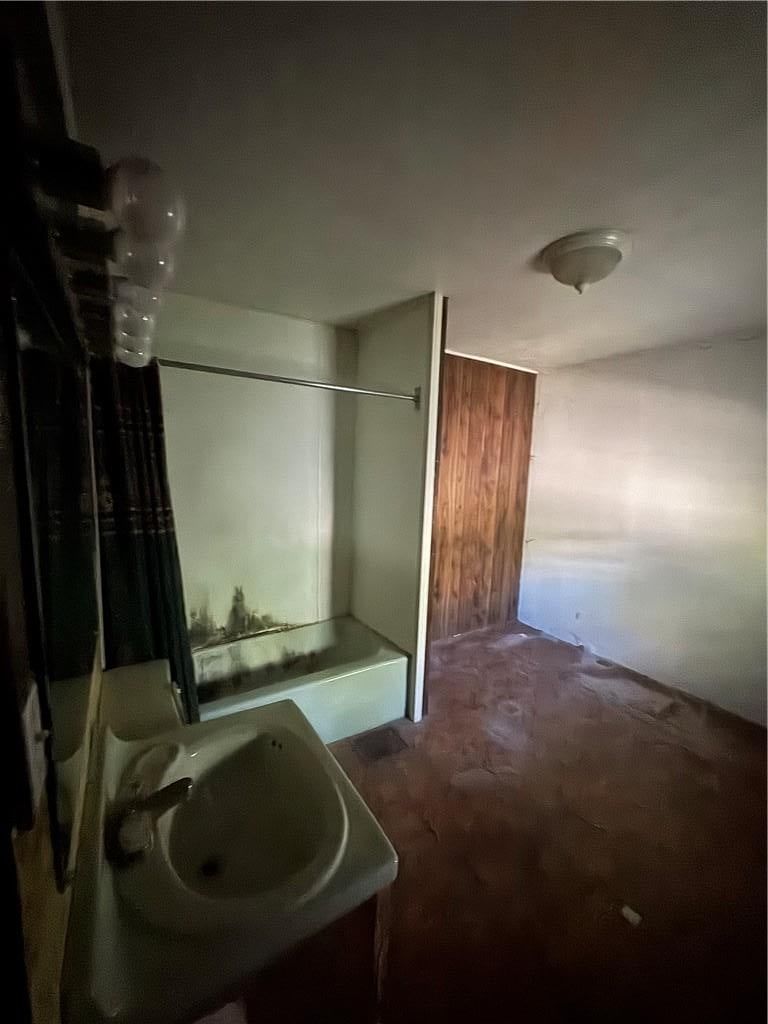 Photo 18 of 18 - 316 S White Avenue, Kansas City, MO 64123
