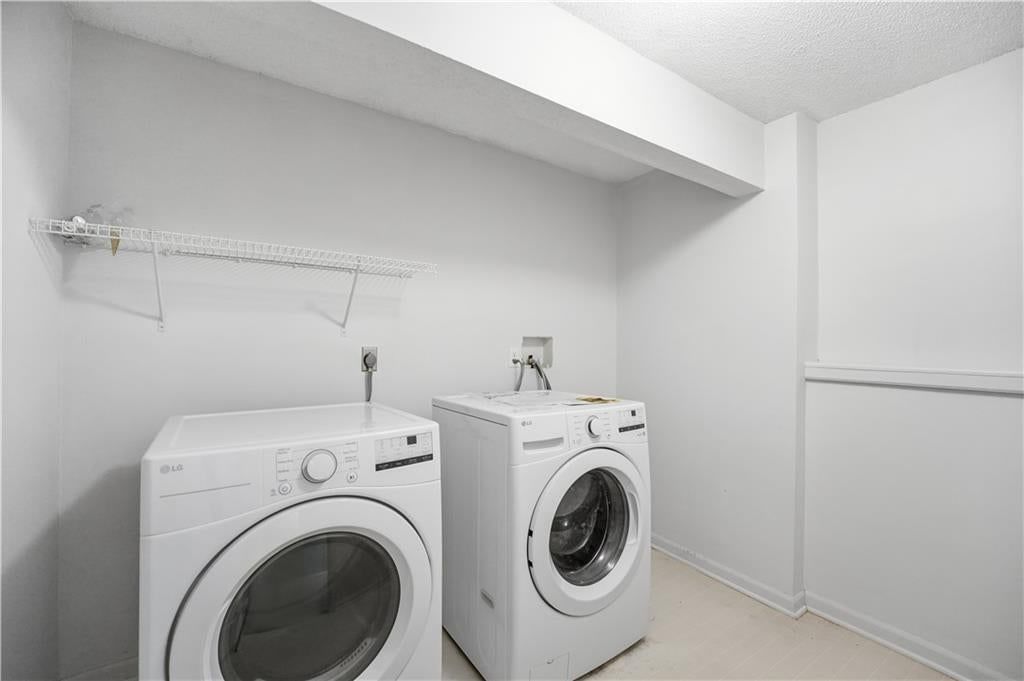 Photo 40 of 58 - 18470 W 161ST Street, Olathe, KS 66062