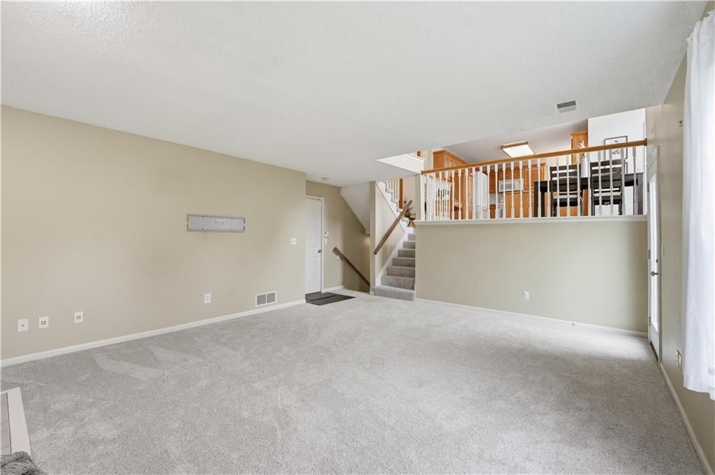 Photo 35 of 58 - 18470 W 161ST Street, Olathe, KS 66062