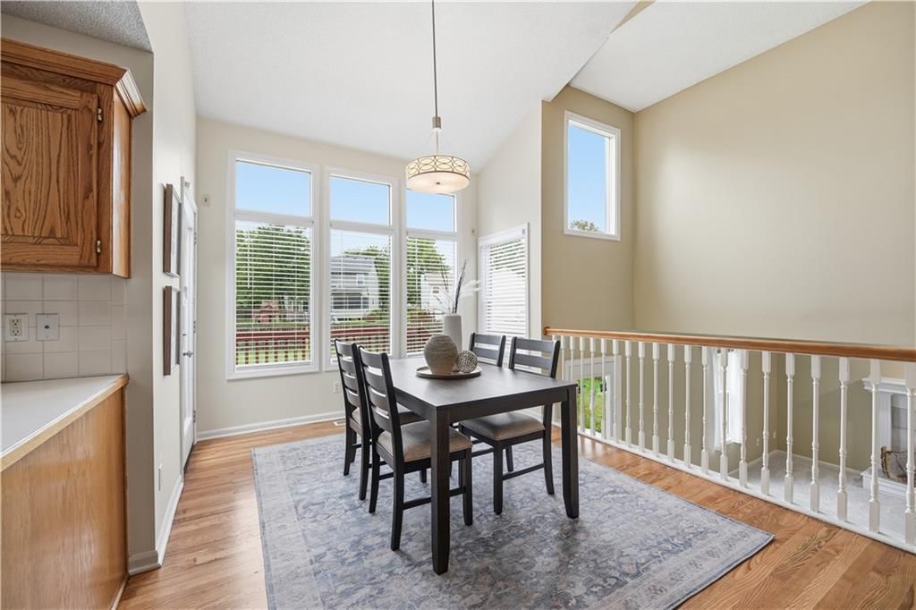 Photo 8 of 58 - 18470 W 161ST Street, Olathe, KS 66062
