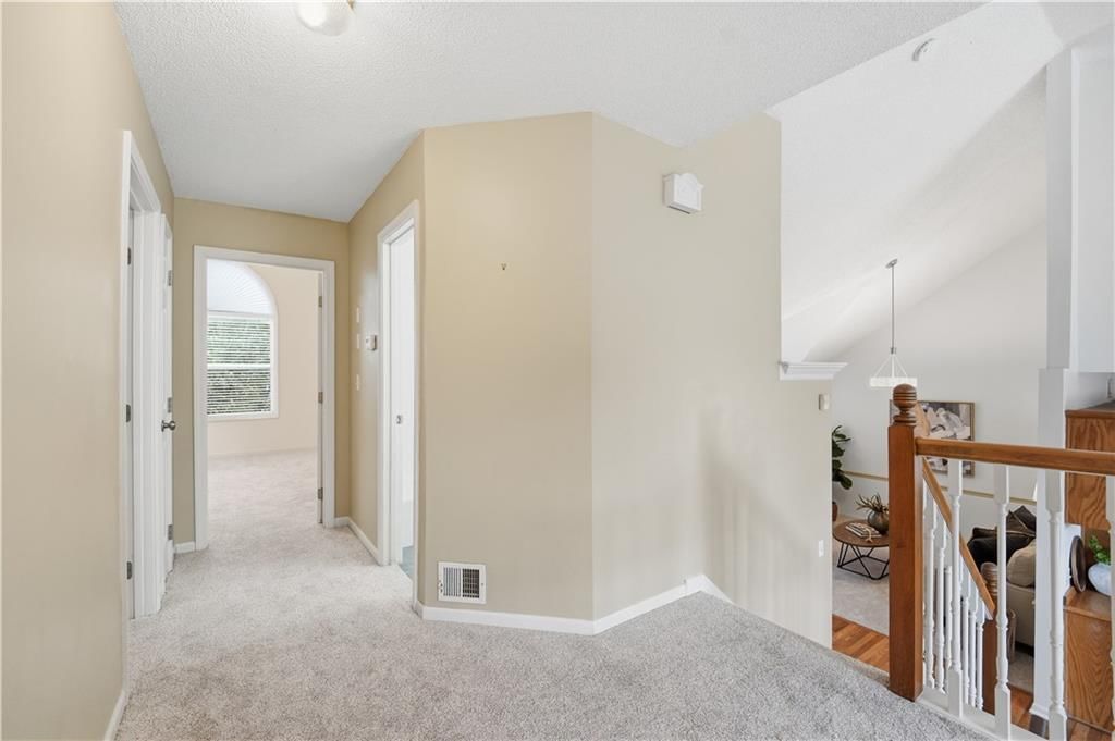 Photo 18 of 58 - 18470 W 161ST Street, Olathe, KS 66062