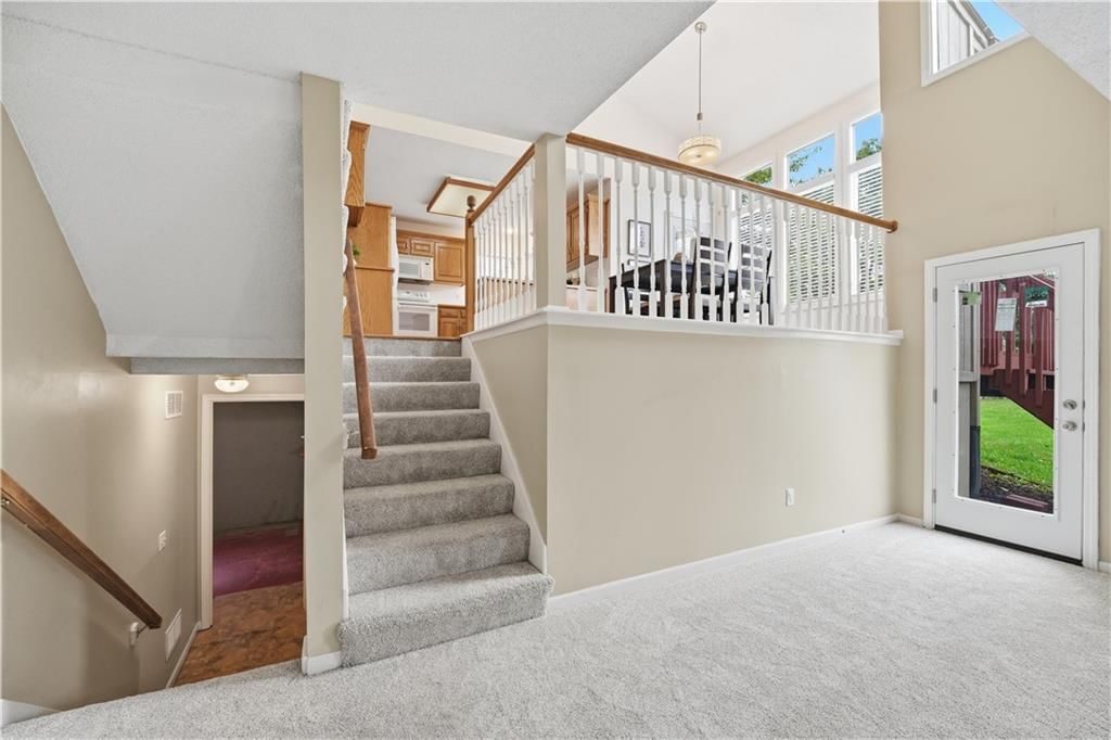 Photo 37 of 58 - 18470 W 161ST Street, Olathe, KS 66062