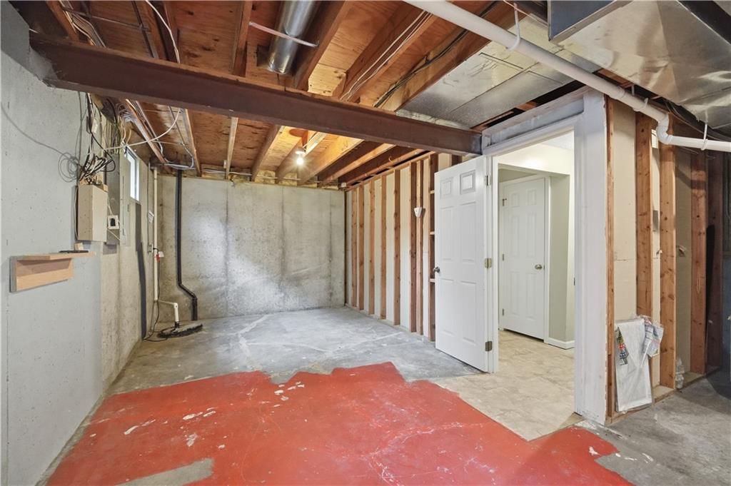 Photo 41 of 58 - 18470 W 161ST Street, Olathe, KS 66062