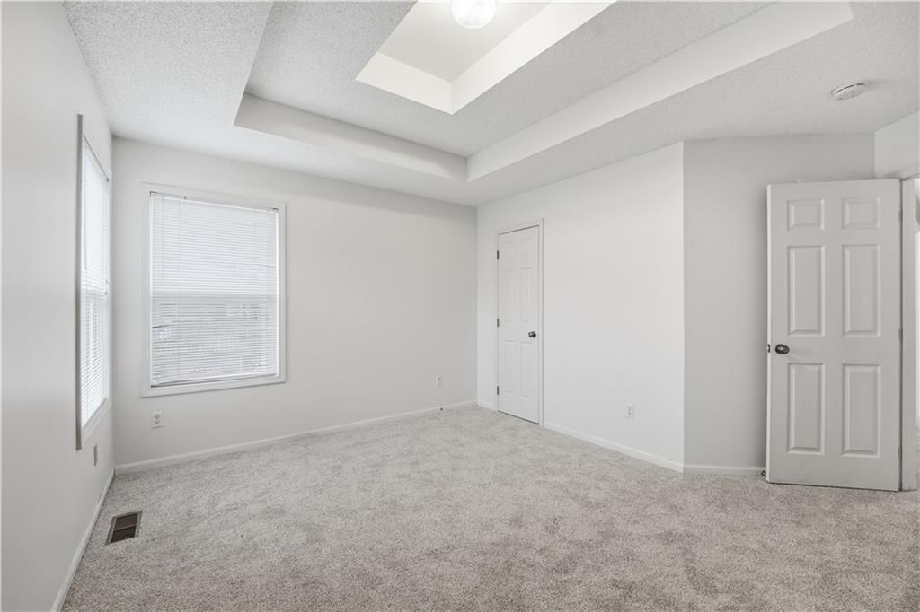 Photo 28 of 58 - 18470 W 161ST Street, Olathe, KS 66062