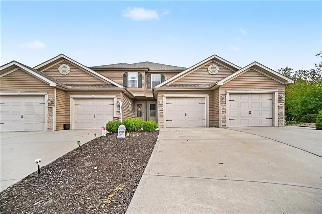 11684 N Ewing Avenue, Kansas City, MO