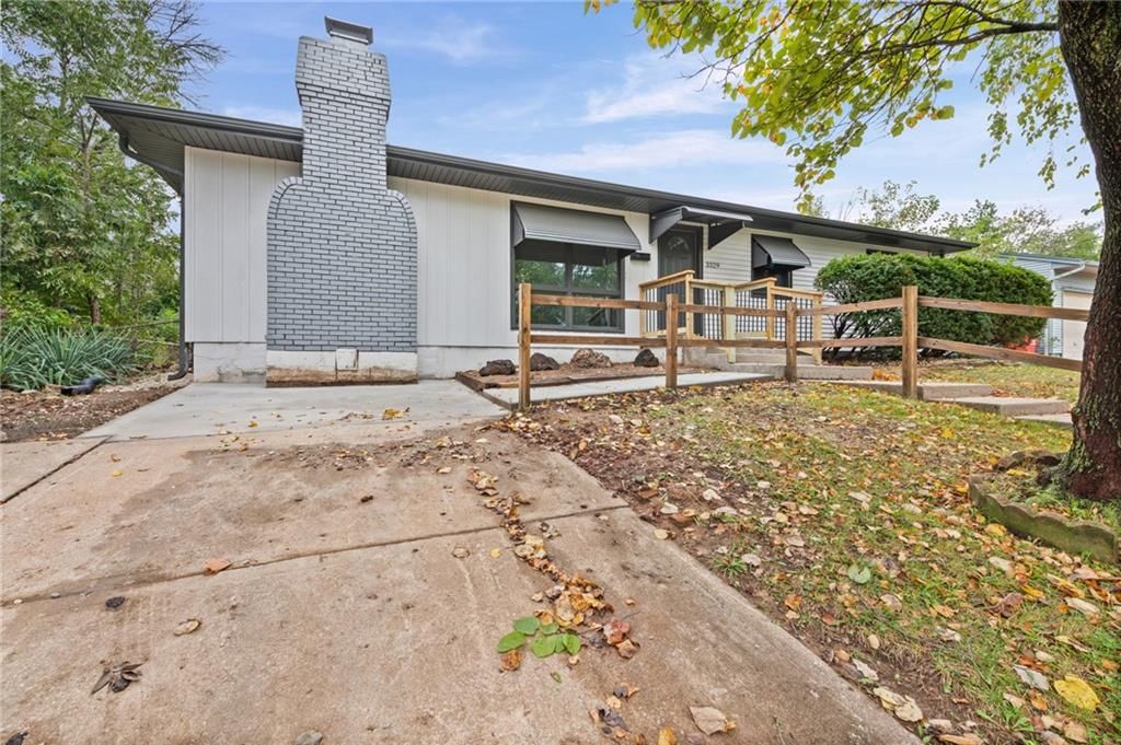 3329 S Claremont Avenue, Independence, MO: listing photo 3