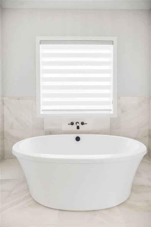 Freestanding tub at 7936 Noble Street, Shawnee, KS 66220