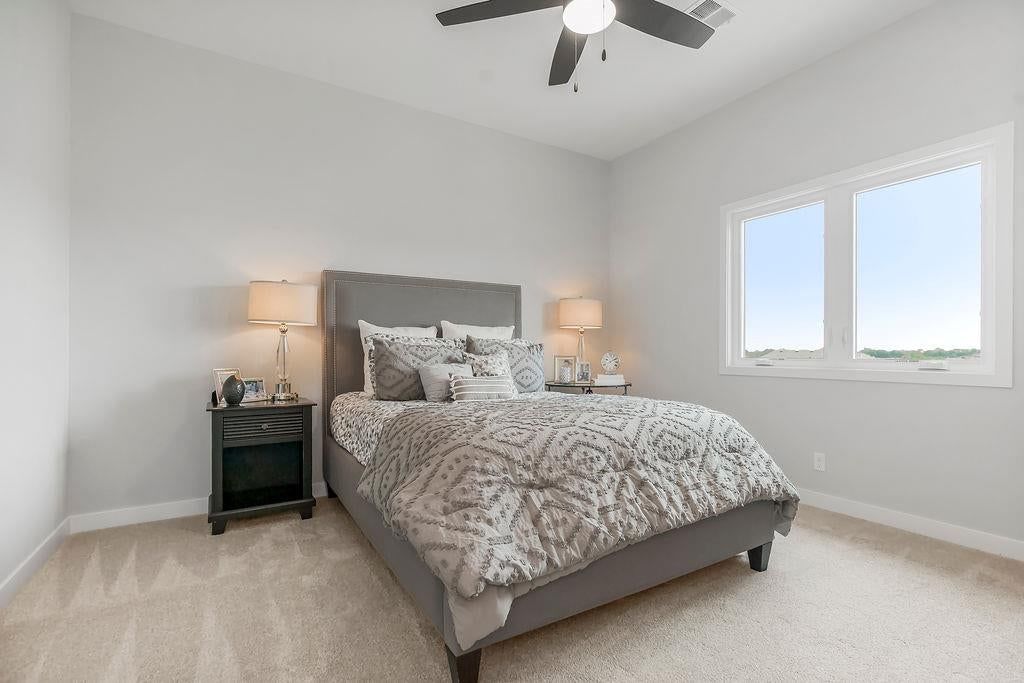 Photo 30 of 47 - 7936 Noble Street, Shawnee, KS 66220