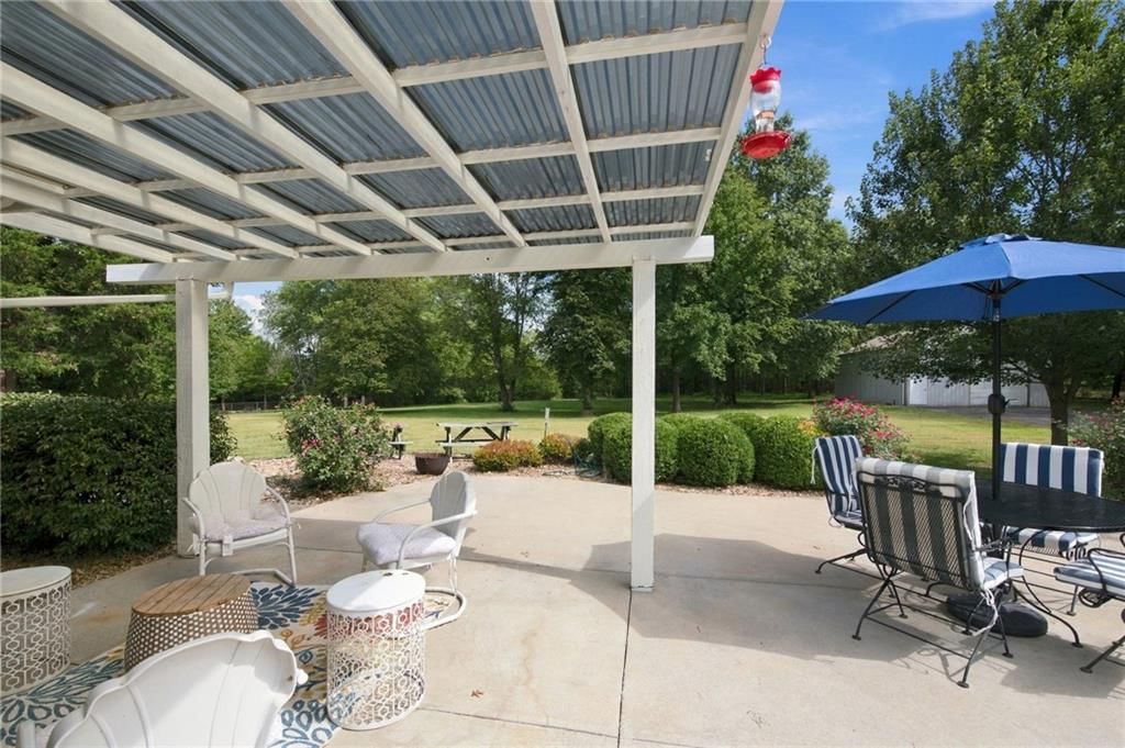 Photo 43 of 69 - 19475 Hardy Street, Overland Park, KS 66085