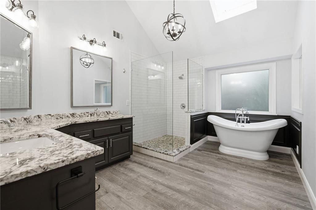 Photo 25: freestanding tub, 15324 Lowell Avenue, Overland Park, KS 66223