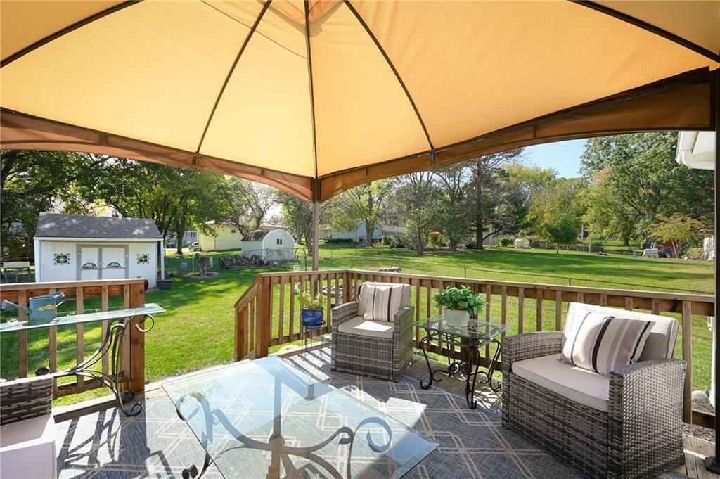 Photo 4 of 24 - 919 NE 114th Street, Kansas City, MO 64155