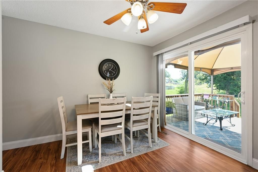 Photo 14 of 24 - 919 NE 114th Street, Kansas City, MO 64155