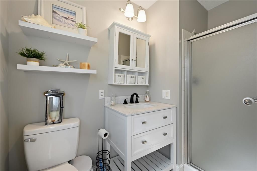 Photo 17 of 24 - 919 NE 114th Street, Kansas City, MO 64155
