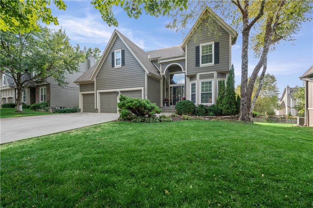 12738 King Street, Overland Park, KS: listing photo 2