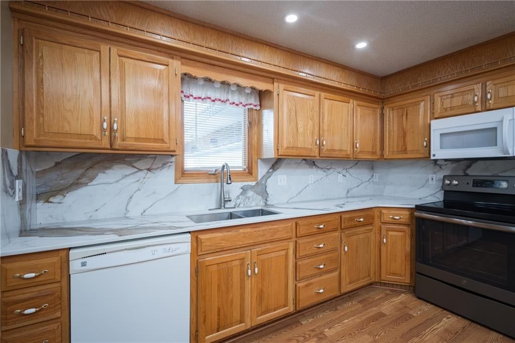 Photo 13 of 51 - 116 Sibley Street, Buckner, MO 64016