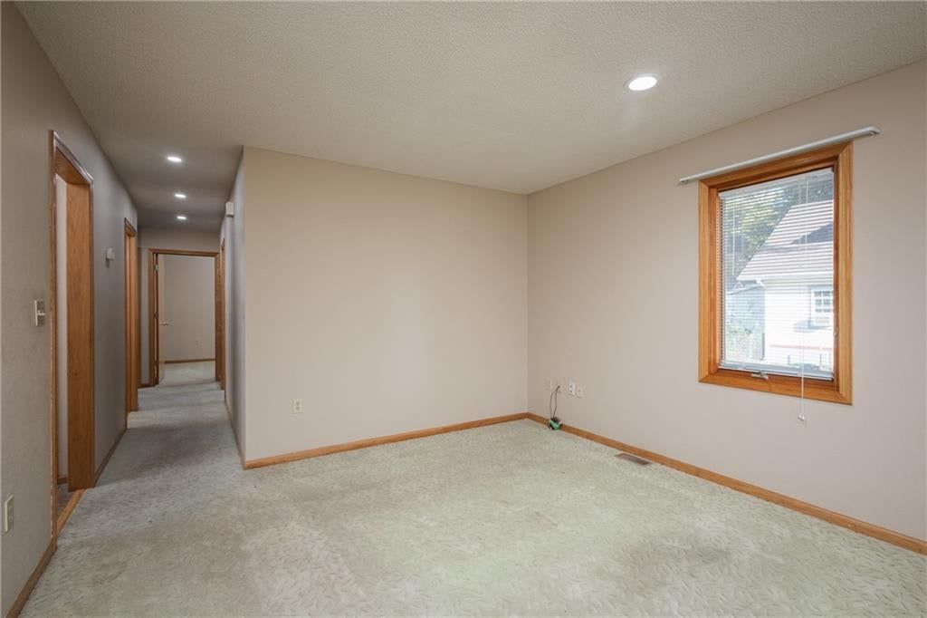 Carpet at 116 Sibley Street, Buckner, MO 64016