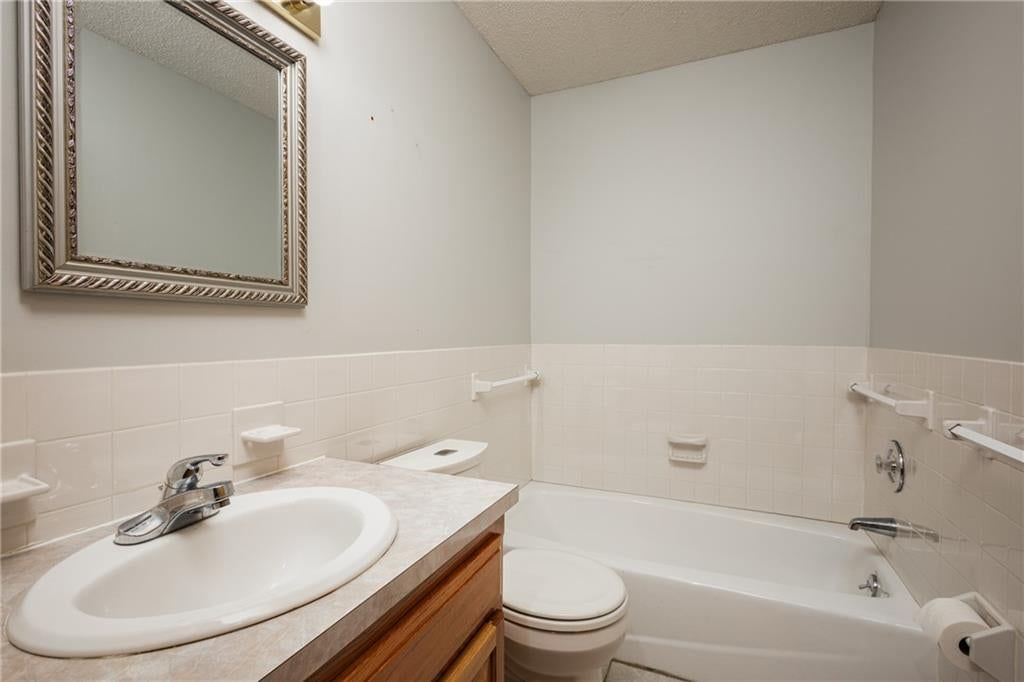 Photo 25 of 51 - 116 Sibley Street, Buckner, MO 64016
