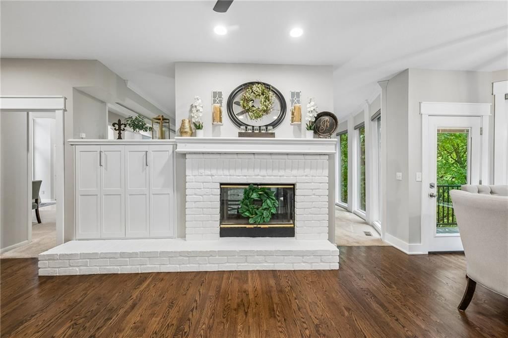6705 NW Monticello Terrace, Parkville, MO
