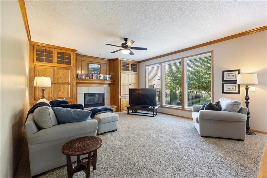 Photo 8 of 46 - 19821 W 96th Terrace, Lenexa, KS 66220