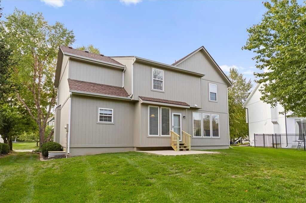 Photo 38 of 46 - 19821 W 96th Terrace, Lenexa, KS 66220