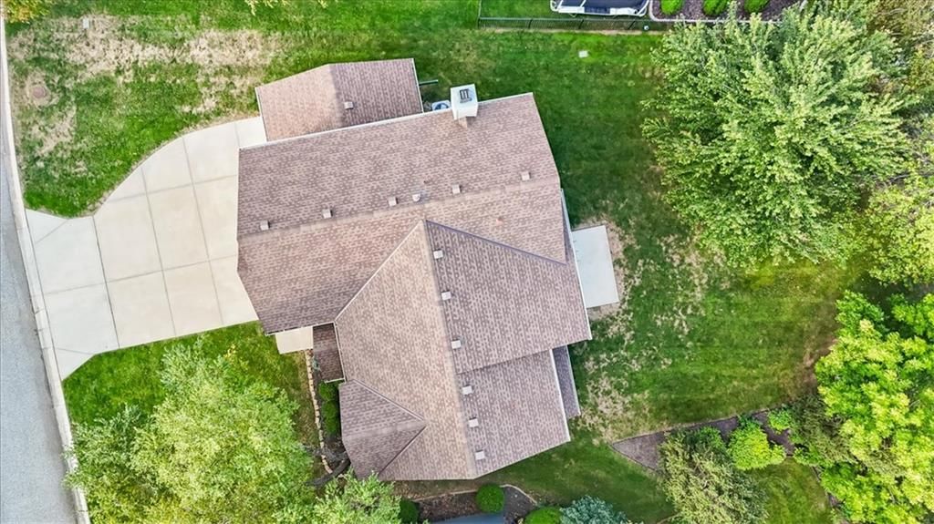 Photo 41 of 46 - 19821 W 96th Terrace, Lenexa, KS 66220