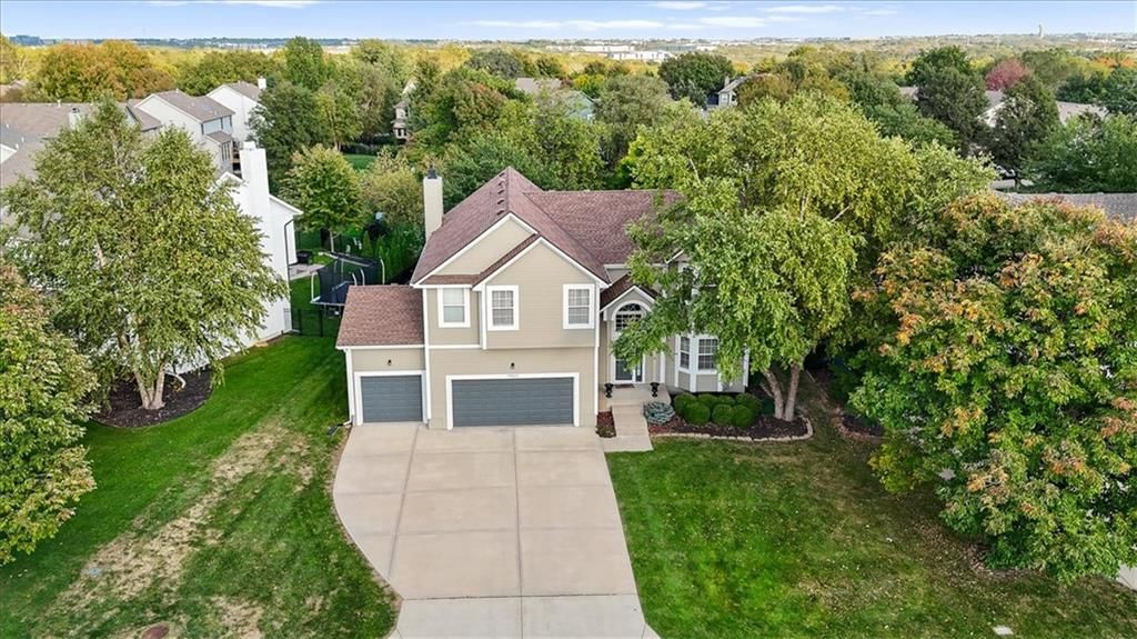 Photo 42 of 46 - 19821 W 96th Terrace, Lenexa, KS 66220