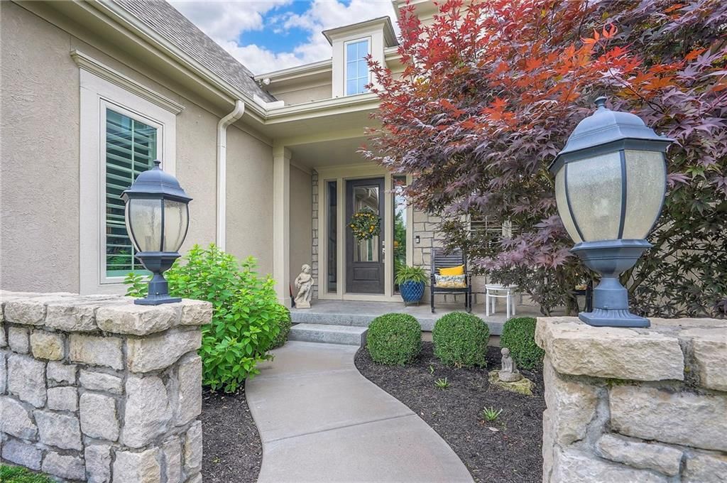 Photo 5: three-car garage, 16700 Stearns Street, Overland Park, KS 66221