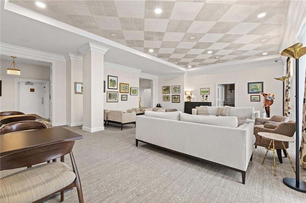 Photo 29 of 38 - 4545 Wornall Road #1109, Kansas City, MO 64111
