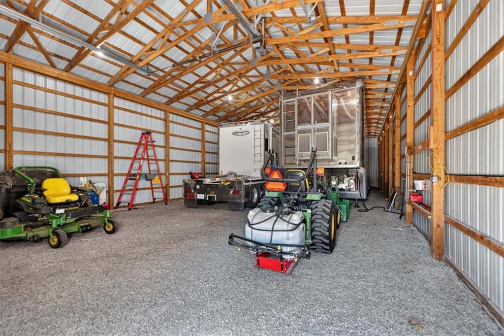 Photo 49 of 62 - 35559 Metcalf Road, Louisburg, KS 66053