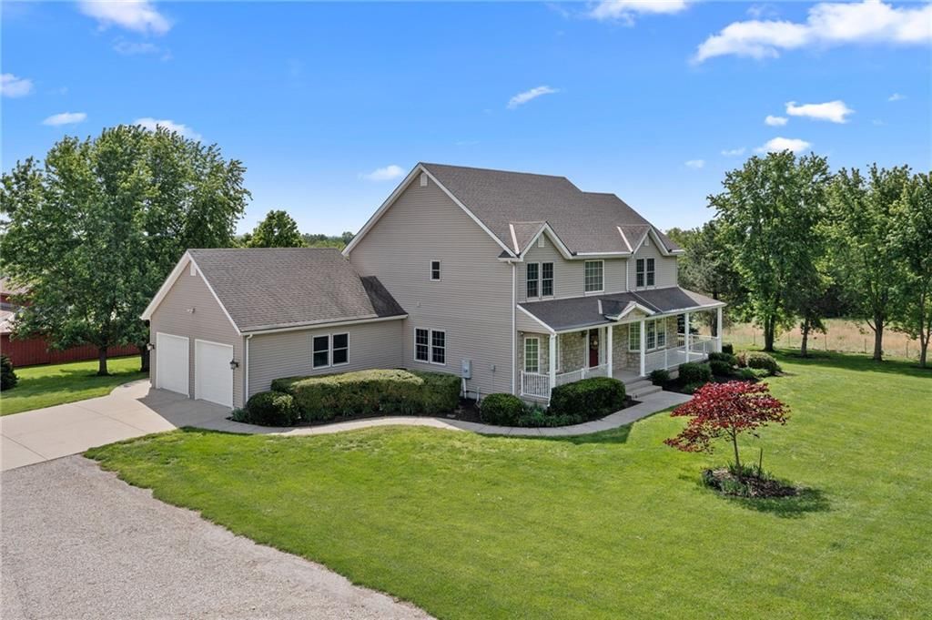 Photo 44 of 62, 35559 Metcalf Road, Louisburg, KS 66053
