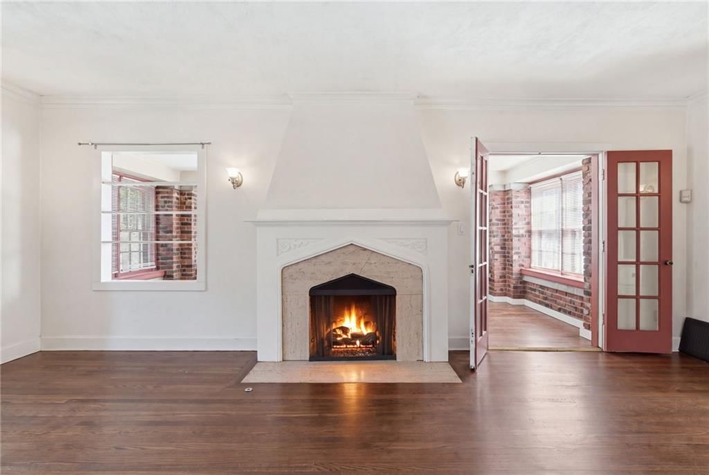 801 Valentine Road, Kansas City, MO
